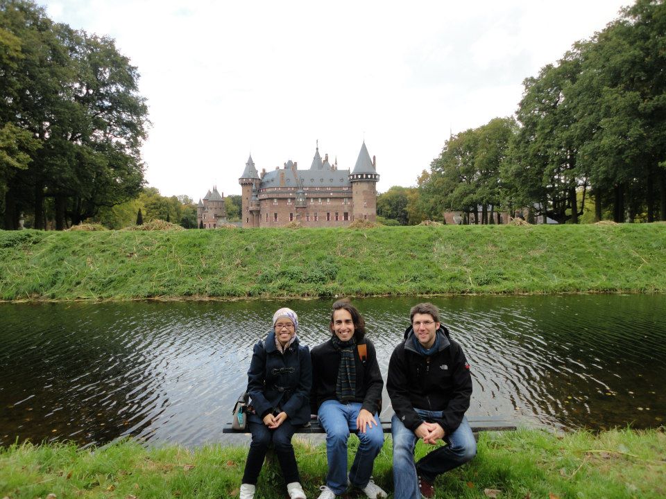 De Huisgenoten: Eria (Indonésia), eu e Nils (Alemanha)